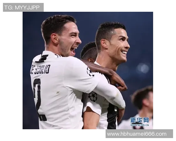 尤文图斯与曼联在欧冠赛场的巅峰对决精彩回顾与分析